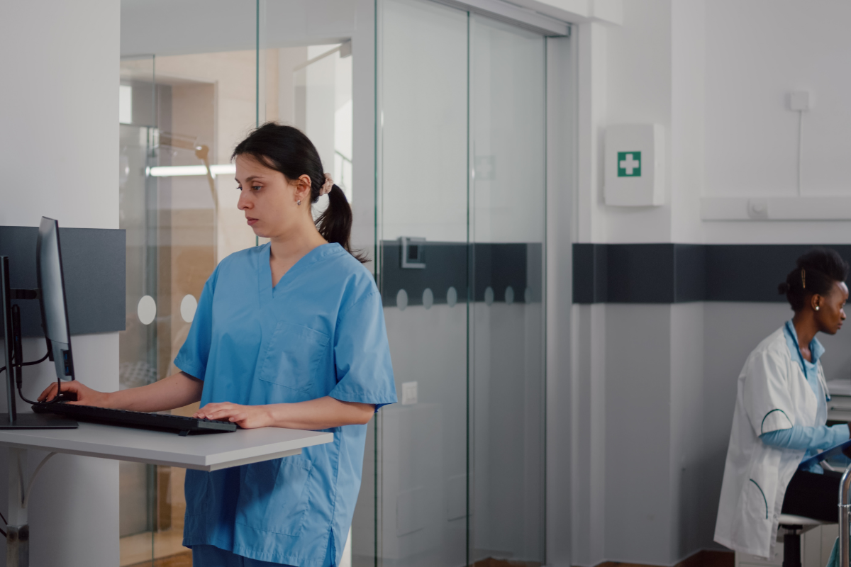 Automatic Sliding Doors for Healthcare in Bangalore